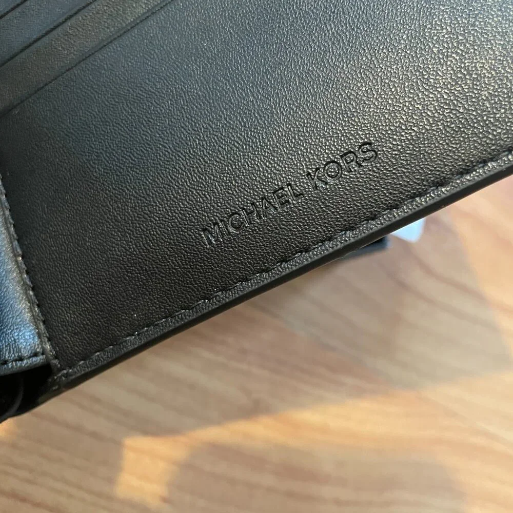 Michael Kors Men's Genuine Leather Andy Slim Black Billfold Wallet. BRAND NEW!